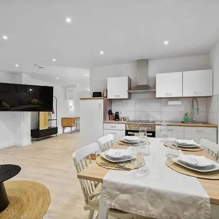 Casa Oasis Ii: Modern, Tv, Nespresso & Thermennaehe Apartment Bad Fussing